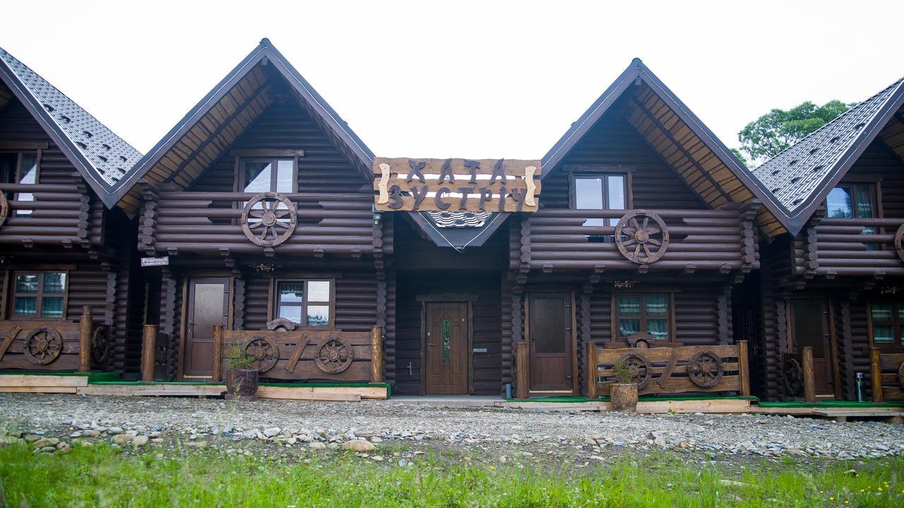 בוקובל Cottage Hata Zustrich מראה חיצוני תמונה