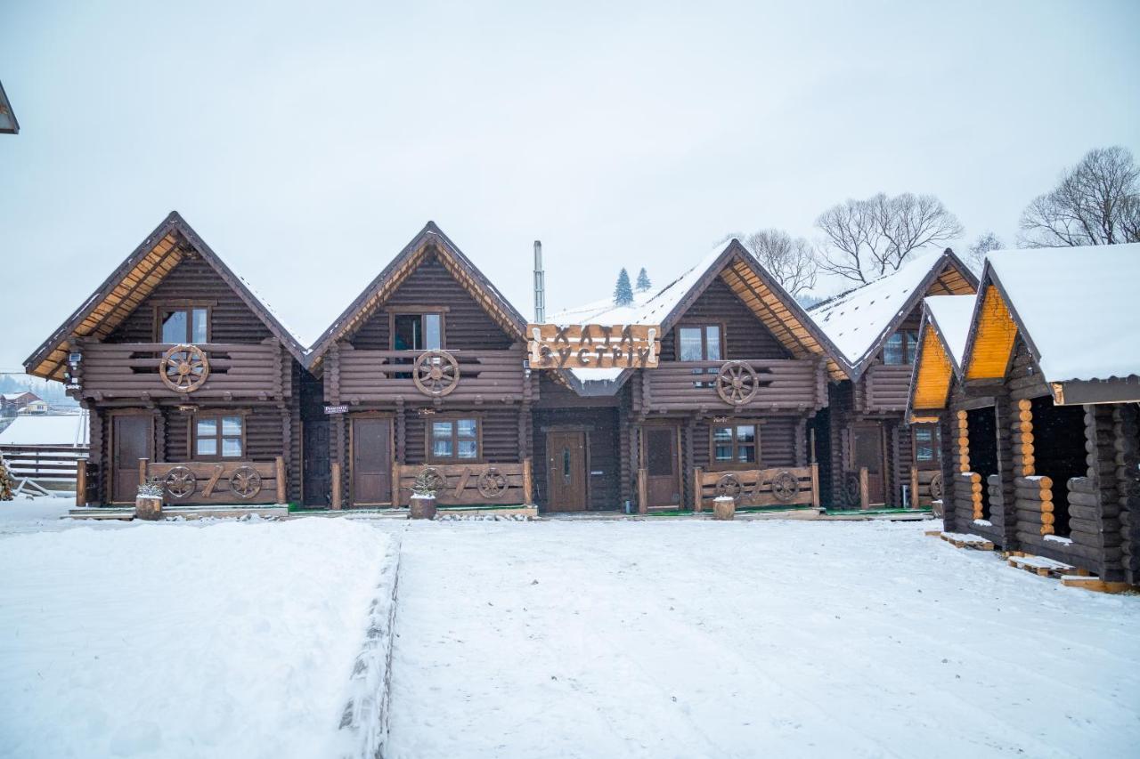 בוקובל Cottage Hata Zustrich מראה חיצוני תמונה